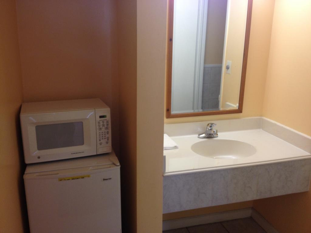 Fort Eustis Inn Newport News Bilik gambar